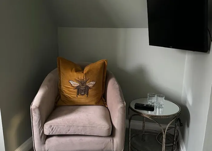 Chellowdene House Bed & Breakfast